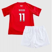 Maglia Calcio Nottingham Forest Chris Wood #11 Prima Divisa Bambino 2024-25 Manica Corta (+ pantaloncini)